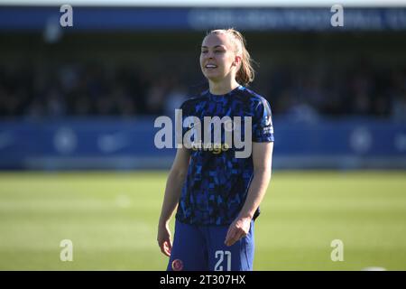 London, Großbritannien. Oktober 2023. London, 22. Oktober 2023: Niamh Charles (21 Chelsea) während des Spiels der Barclays FA Womens Super League zwischen Chelsea und Brighton Hove Albion in Kingsmeadow, London. (Pedro Soares/SPP) Credit: SPP Sport Press Photo. /Alamy Live News Stockfoto