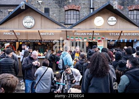 Camden Market Lock Läden und Imbissstände in London, Großbritannien Stockfoto