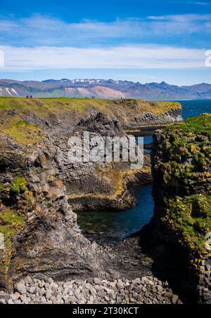 Die Klippen zwischen Arnarstapi und Hellnar im Snaefellsnes Regional Park Island, Europa Stockfoto