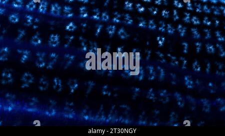 Grüne und blaue Zahlen mit Hintergrundbeleuchtung in der Animation. Bewegung. Ein schwarzer Hintergrund, auf dem ein langer Code gewöhnlicher Zahlen geschrieben ist. Stockfoto