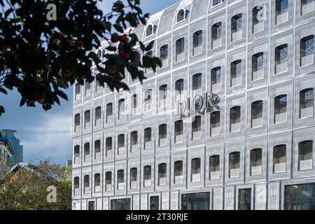 Seoul, Südkorea - 10. Oktober 2022: Dior Concept Store in Seoul, Eröffnung für 3 Jahre. Das Geschäft befindet sich in Seongsu-dong, einem ehemaligen Industrieunternehmen Stockfoto