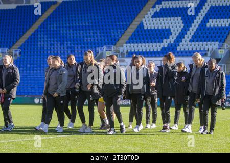 Reading, Großbritannien. Oktober 2023. Reading, England, 22. Oktober 2023: Sheffield Vereinigte Spieler vor dem Spiel der Barclays Womens Championship zwischen Reading und Sheffield United im Select Car Leasing Stadion in Reading. (Tom Phillips/SPP) Credit: SPP Sport Press Photo. /Alamy Live News Stockfoto