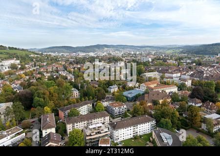 Blick auf das Stadtbild von Winterthur (Schweiz), Altstadt und Viertel Oberwinterthur und gesehen Stockfoto