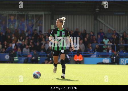 London, Großbritannien. Oktober 2023. Kingsmeadow, London, 22. Oktober 2023; Emma Kullberg (Brighton Hove Albion 16) während des Spiels der Barclays FA Womens Super League zwischen Chelsea und Brighton Hove Albion in Kingsmeadow, London, England. (Bettina Weissensteiner/SPP) Credit: SPP Sport Pressefoto. /Alamy Live News Stockfoto