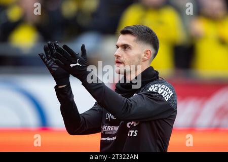 Lillestrom, Norwegen. Oktober 2023. Ylldren Ibrahima aus Lillestrom wurde vor dem Eliteserien-Spiel zwischen Lillestrom und Vaalerenga im Aaraasen Stadion Lillestrom gesehen. (Foto: Gonzales Photo/Alamy Live News Stockfoto