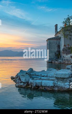 Punta San Vigilio am Gardasee, Venetien, Italien Stockfoto