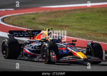 Drittens. Oktober 2023. Im letzten Rennen ist Lewis Hamilton mit der Nummer 44 von Mercedes als zweiter und Lando Norris mit der Nummer 4 von McLaren als dritter Platz. Quelle: csm/Alamy Live News Stockfoto