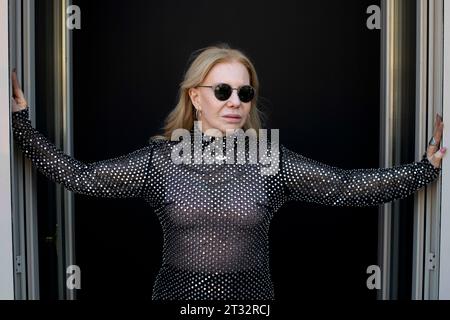 Cecilia Roth posiert während der Promotion des 71. San Sebastian International Film Festivals im Maria Cristina Hotel in Donostia/San Sebastian. Stockfoto