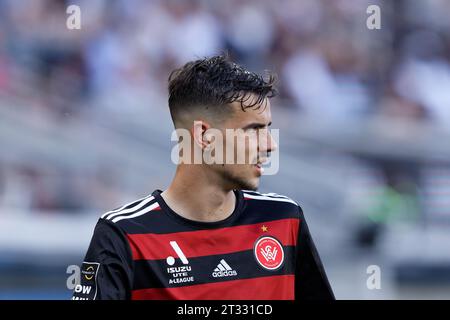 Sydney, Australien. Oktober 2023. Nicolas Milanovic von The Wanderers sieht auf der A-League Men RD1 zwischen den Wanderers und Wellington Phoenix im CommBank Stadium am 22. Oktober 2023 in Sydney, Australien Credit: IOIO IMAGES/Alamy Live News Stockfoto