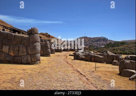 Sacsayhuaman - archäologische Gruppe, Festung und Tempelkomplex in der Nähe von Cusco Stockfoto