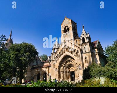 Vajdahunyad vára (Burg Vajdahunyad) in Budapest Stockfoto