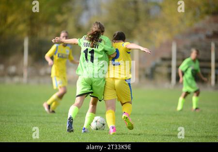 Frauenfußball: Rumänien 3. Liga Spiel zwischen Prahova CSU Ploiesti und FC Petrolul Ploiesti , Stadion Metalul Filipestii de Padure , 22.10.2023 Stockfoto