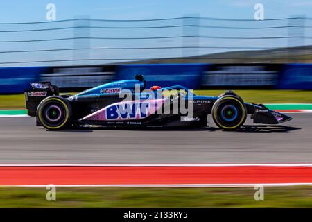 Austin, Texas - 22. Oktober 2023: Esteban Ocon, Fahrer des #31 BWT Alpine F1 Car, beim Grand Prix von Lenovo auf dem Circuit of the Americas. Quelle: Nick Paruch / Alamy Live News Stockfoto