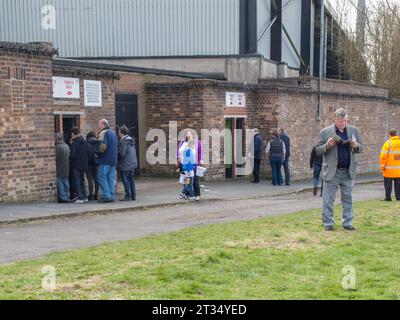 Vor dem Fußballplatz von Port Vale Stockfoto