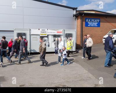 Vor dem Fußballplatz von Port Vale Stockfoto