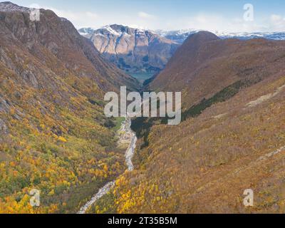 Buer-Tal, Eingang zum Folgefonna-Gletscher in der Nähe von Odda in Hardanger Stockfoto