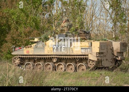 Nahaufnahme eines Kampffahrzeugs der britischen Armee FV510 Warrior Infantry, Wilts UK Stockfoto