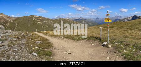 Panorama, Pass Gipfel, Pass Chaschauna, Blick ins Unterengadin, Bündner, Schweiz Stockfoto