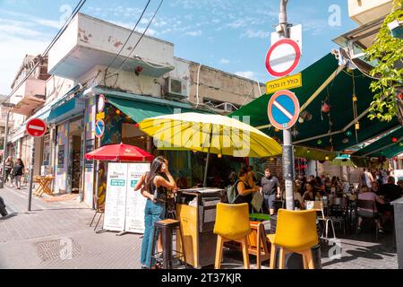 Jaffa, Israel - 5. Oktober 2023: Blick von den historischen Straßen von Jaffa, einer alten levantinischen Hafenstadt, die von den Kanaaniten gegründet wurde und heute Teil davon ist Stockfoto