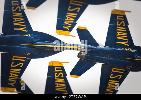 Miramar, Kalifornien, USA - 22. September 2023: Die unterste Seite der Blue Angels der US Navy auf der amerikanischen Airshow 2023. Stockfoto