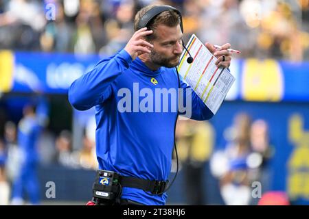 Sean McVay, Cheftrainer der Los Angeles Rams, während eines Fußballspiels der NFL gegen die Pittsburgh Steelers, Sonntag, 22. Oktober 2023, in Inglewood, Kalif. Die St Stockfoto