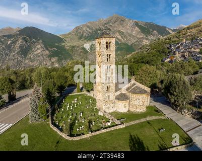 Römische Kirche Sant Climent de Taull Katalonien Spanien. Dies ist eine der neun Kirchen, die zum UNESCO-Weltkulturerbe gehören. Stockfoto