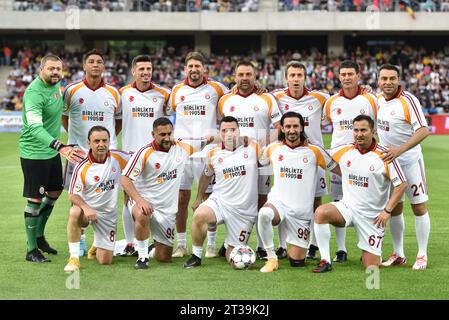 Das Fußballspiel der All Stars Romania und Galatasaray Legends während des Sports Festival 2023 in Cluj-Napoca am 2. Juni 2023. Stockfoto