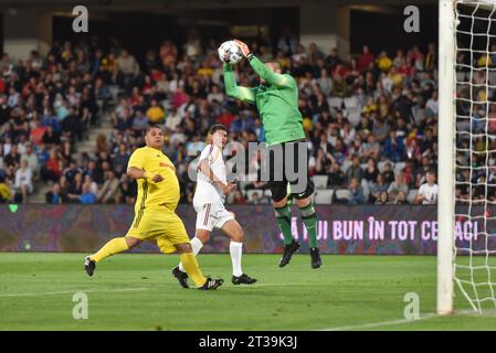 Das Fußballspiel der All Stars Romania und Galatasaray Legends während des Sports Festival 2023 in Cluj-Napoca am 2. Juni 2023. Stockfoto