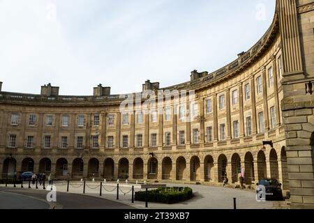 Buxton Royal Crescent, heute ein 5-Sterne-Wellnesshotel in Buxton, Derbyshire, England Stockfoto