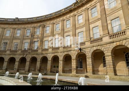 Buxton Royal Crescent, heute ein 5-Sterne-Wellnesshotel in Buxton, Derbyshire, England Stockfoto