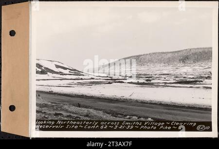 Vertrag Nr. 62, Clearing Lower Middle and East Branches, Quabbin Reservoir, Ware, New Salem, Petersham und Hardwick, Blick nordöstlich über Smiths Village, Enfield, Mass., 21. März 1939 Stockfoto