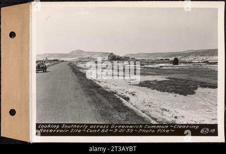 Vertrag Nr. 62, Clearing Lower Middle and East Branches, Quabbin Reservoir, Ware, New Salem, Petersham und Hardwick, Blick nach Süden auf Greenwich Common, Greenwich, Mass., 21. März 1939 Stockfoto