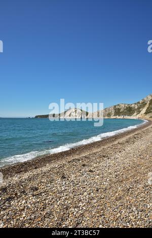 Der Strand an der Worbarrow Bay, der sich nach Arish Mell und Mupe Bay an der Dorset Coast abbiegt. Stockfoto