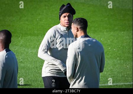 Kylian MBAPPE von PSG während des Trainings des Paris Saint-Germain Teams vor der UEFA Champions League, dem Gruppenspiel der F zwischen Paris Saint Germain und dem AC Milan am 24. Oktober 2023 auf dem Campus PSG in Poissy, Frankreich Stockfoto