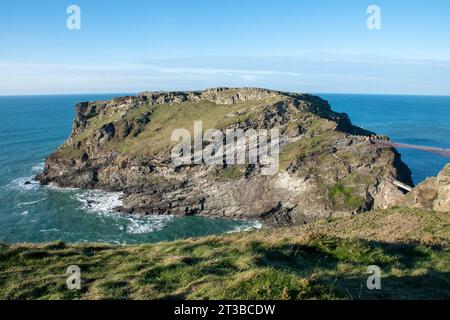 Tintagel Castle, Cornwall, mit Meerblick Stockfoto