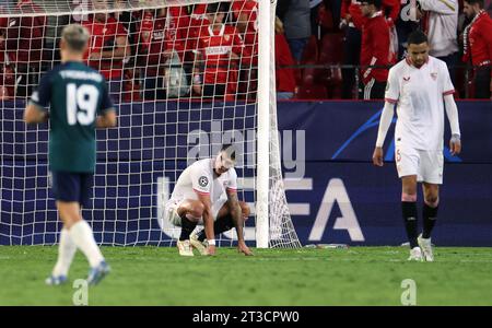 Erik Lamela aus Sevilla beim Spiel der Gruppe B der UEFA Champions League im Ramon Sanchez-Pizjuan Stadion in Sevilla. Bilddatum: Dienstag, 24. Oktober 2023. Stockfoto