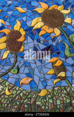 Mosaikdetails von Cassandra Reid und Auszubildenden im Albuquerque Convention Center, New Mexico Stockfoto