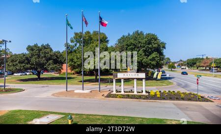 Waco, Texas - 23. September 2023: Schild der Baylor University am Eingang der Baylor University in Waco, Texas. Stockfoto