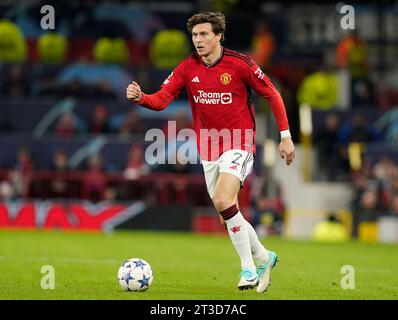 MANCHESTER, GROSSBRITANNIEN. Oktober 2023. Victor Lindelof von Manchester United während des Spiels der UEFA Champions League in Old Trafford, Manchester. Der Bildnachweis sollte lauten: Andrew Yates/Sportimage Credit: Sportimage Ltd/Alamy Live News Stockfoto