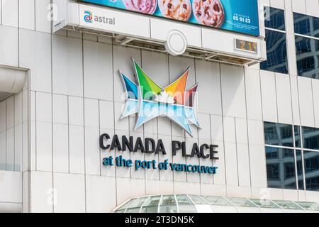 Logo des Canada Place. Canada Place ist ein Mehrzweckgebäude am Burrard Inlet in Vancouver, BC, Kanada Stockfoto