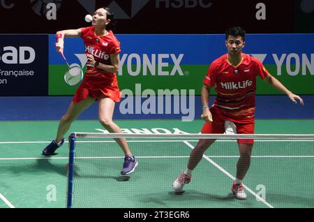 Cesson Sevigne, Frankreich. Oktober 2023. Gloria Emanuelle Widjaja und Dejan Ferdinansyah aus Indonesien während der Yonex Internationaux de France 2023, Super 750 Badminton HSBC BWF World Tour am 24. Oktober 2023 in der Glaz Arena in Cesson-Sévigné, Frankreich. Foto: Laurent Lairys/ABACAPRESS.COM Credit: Abaca Press/Alamy Live News Stockfoto