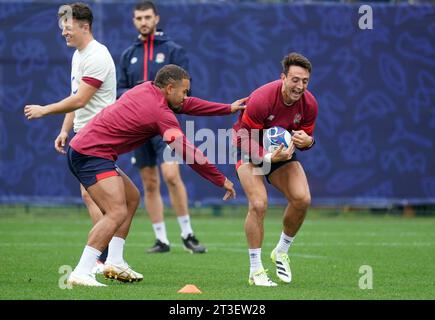 Alex Mitchell (rechts) und Ollie Lawrence während des Teamlaufs beim INSEP in Paris. Bilddatum: Mittwoch, 25. Oktober 2023. Stockfoto