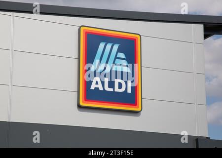 Aldi Supermarkt Stockfoto