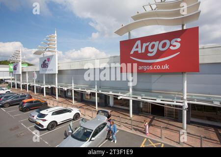 Birstall Shopping Park, Batley, West Yorkshire, WF17 9DT Stockfoto