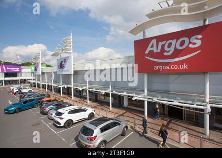 Birstall Shopping Park, Batley, West Yorkshire, WF17 9DT Stockfoto