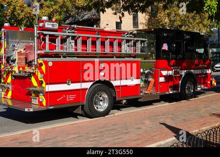 Feuerwehrauto, Alexandria, Virginia Feuerwehr, Motor 204, N. Union St, Altstadt, Alexandria, Virginia, USA. Stockfoto