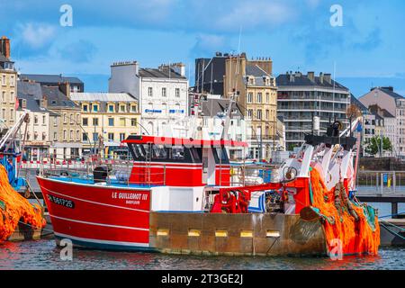 Frankreich, Manche, Cotentin, Cherbourg en Cotentin, Hafen, das Handelsbecken Stockfoto