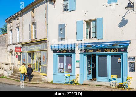 Frankreich, Vendee, Vouvant, Les Plus Beaux Villages de France (die schönsten Dörfer Frankreichs) Stockfoto