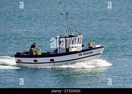 Frankreich, Loire-Atlantique (44), Le Croisic, Rückkehr eines Fischerbootes zum Hafen Stockfoto