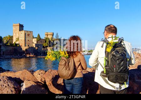 Frankreich, Alpes Maritimes, Mandelieu la Napoule, Schloss Napoule (12.-19. Jahrhundert) am Meer Stockfoto